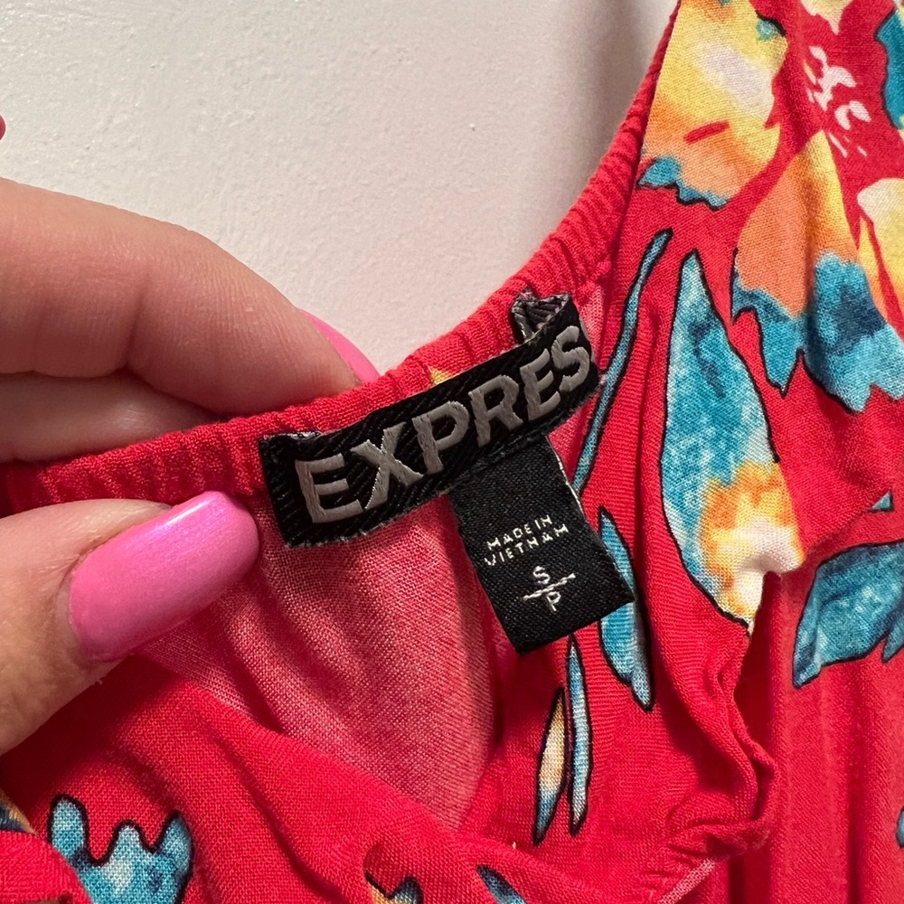 Size small - Picture 2 of 2